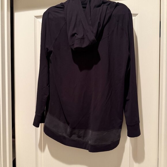 Lululemon | Long-sleeve Pullover Hoodie | Black | Size 10 - Picture 2 of 12